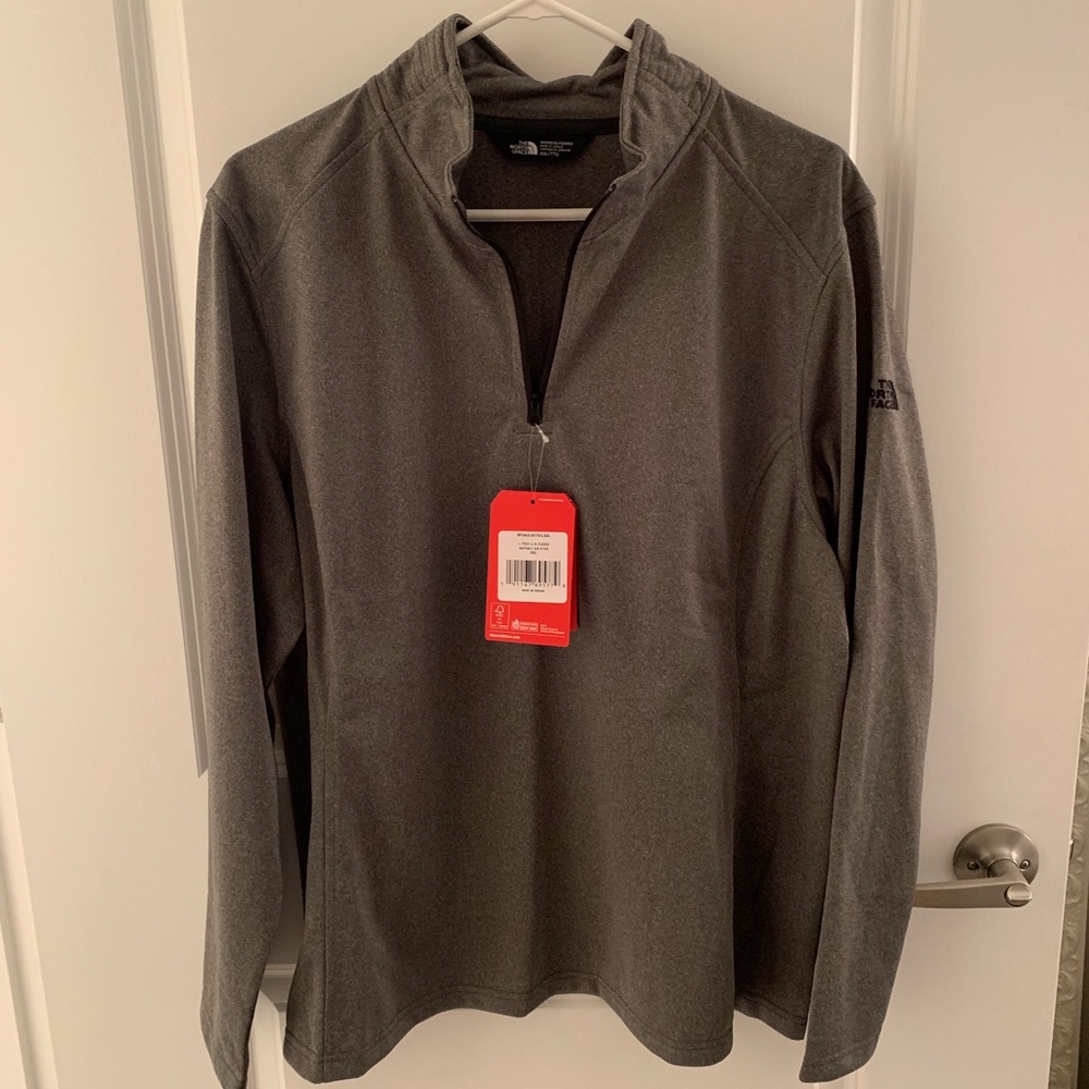 North face Women’s 1/4 zip lightweight